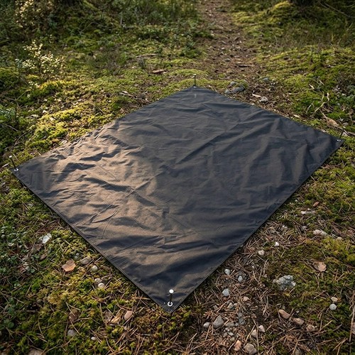 Portable groundsheet for - portable,